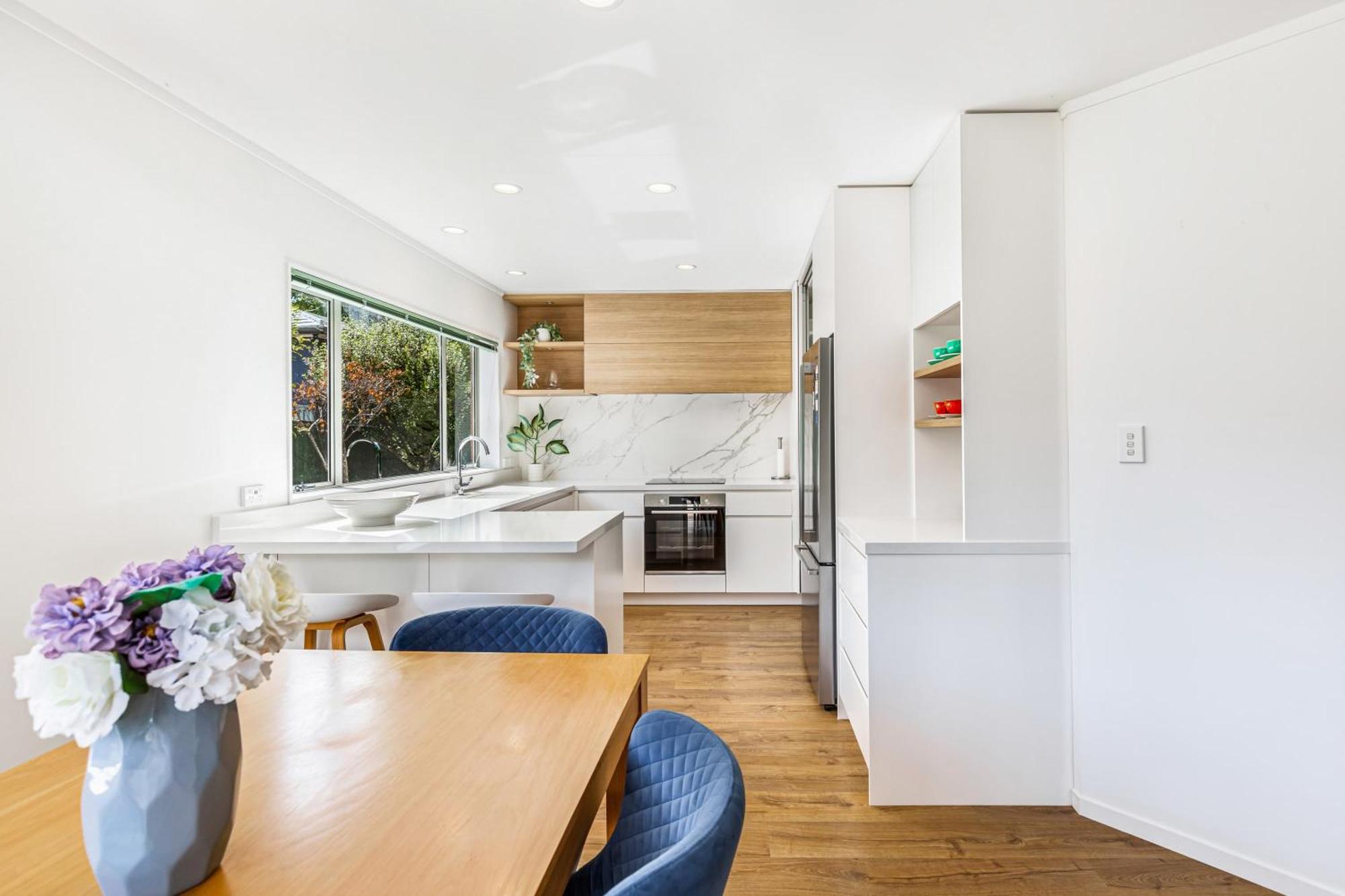 Private And Sunny 3-Bedroom Home With Parking Auckland Eksteriør billede