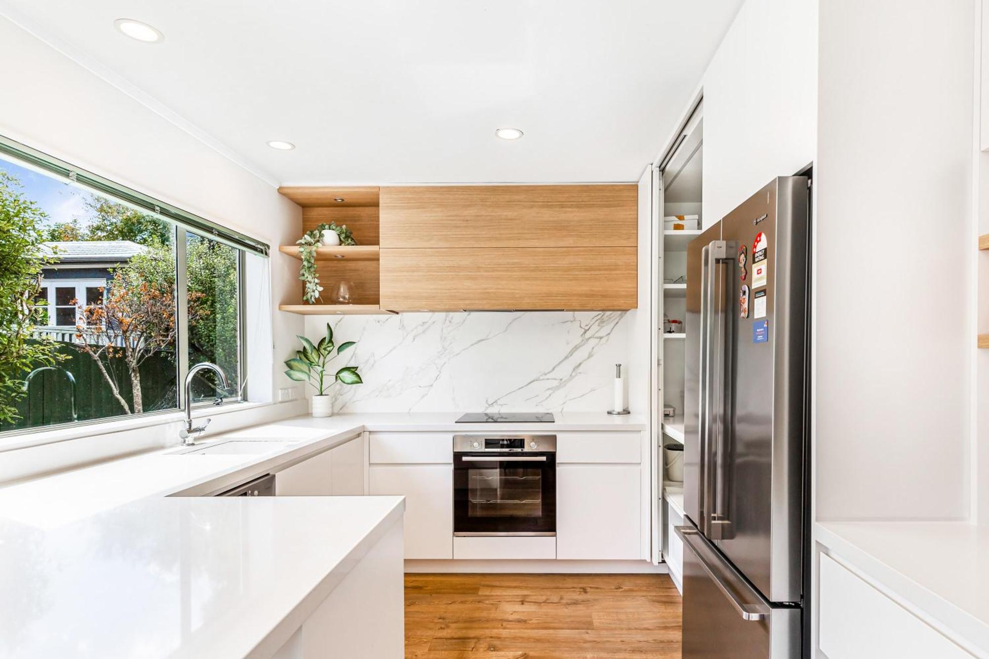 Private And Sunny 3-Bedroom Home With Parking Auckland Eksteriør billede