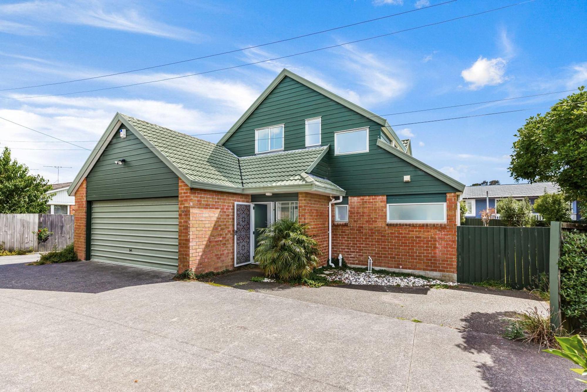 Private And Sunny 3-Bedroom Home With Parking Auckland Eksteriør billede